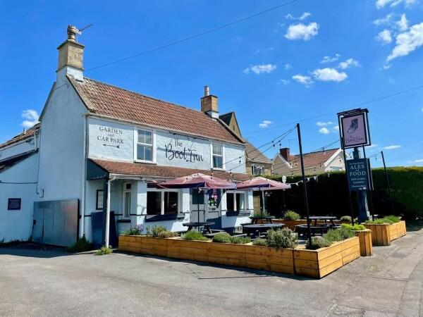 Best Sports Bars in Chipping Sodbury - Boot Inn