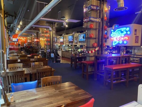 Best Sports Bars in Islington - The Boundary Farringdon