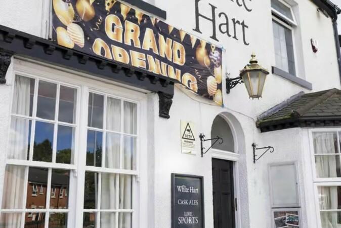 Best Sports Bars in Wakefield - White Hart