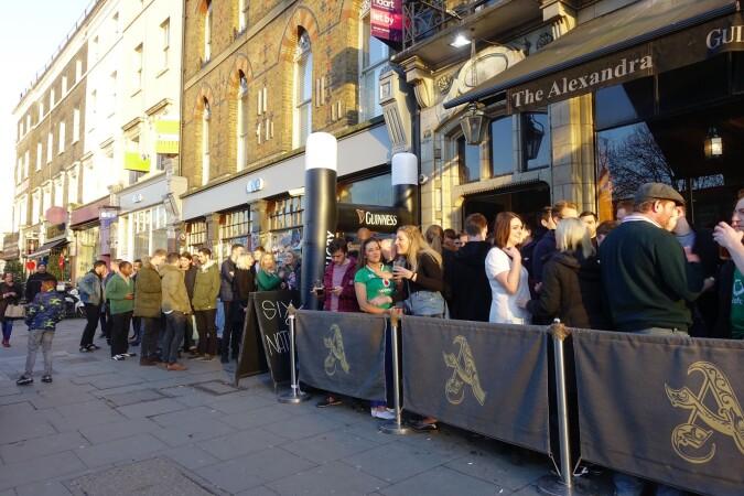 Best Sports Bars in Clapham - Alexandra