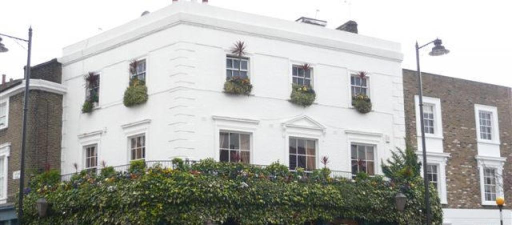 Best Sports Bars in Islington - Hemingford Arms