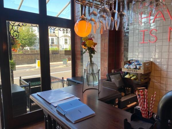 Best Sports Bars in London - Merchant