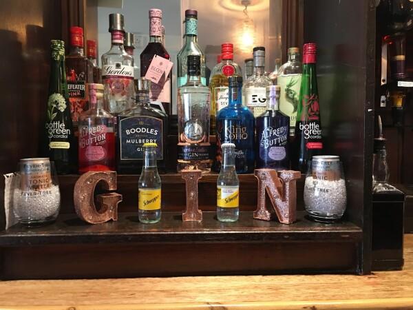 Best Sports Bars in Aylesbury - The Weavers