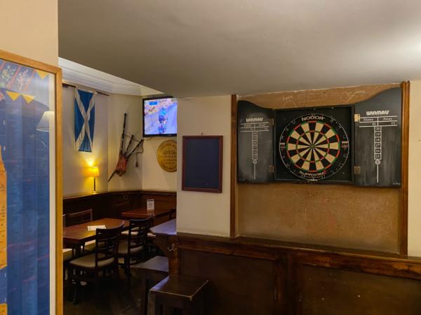 Best Sports Bars in Paris - The Auld Alliance