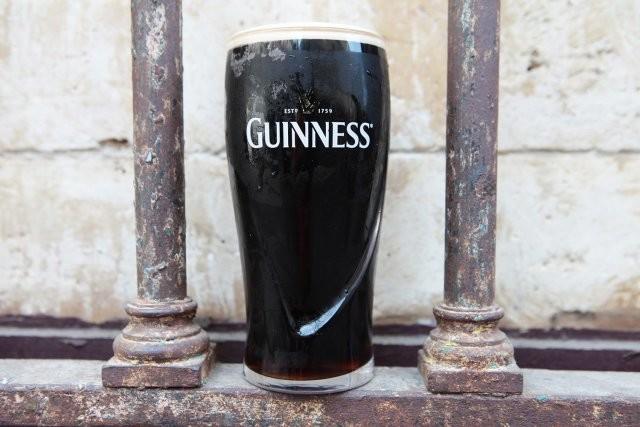 Best Sports Bars in Paris - Rush Bar