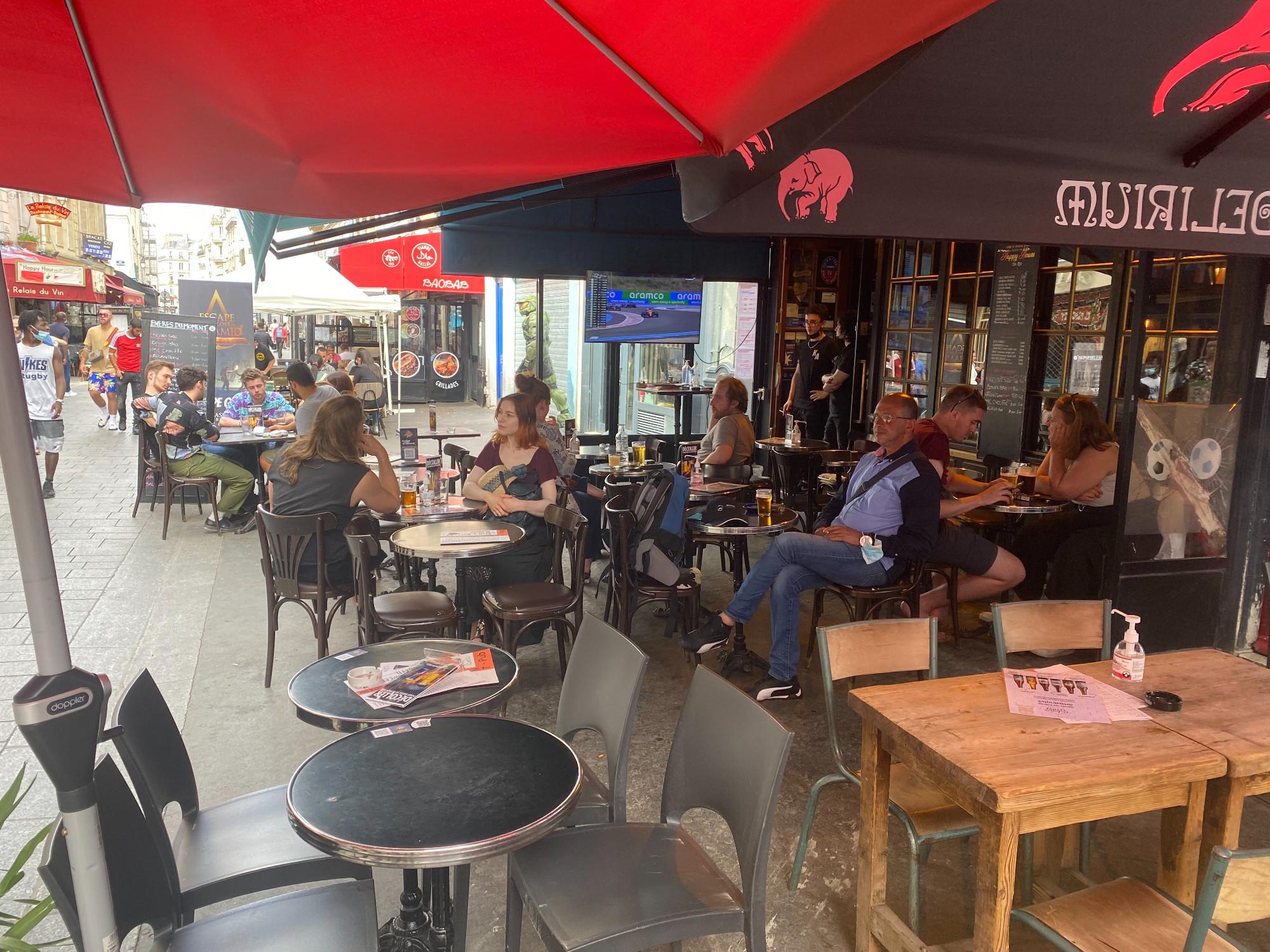 Les Meilleurs Bars à Paris - Hall's Beer Tavern
