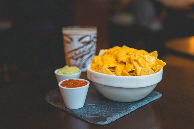 Best Sports Bars in Toulouse - George and Dragon