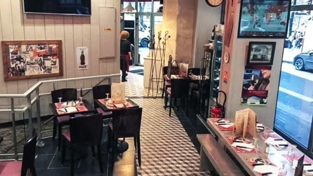 Beste Sportsbars in Paris - Chez Papa Paris Gambetta