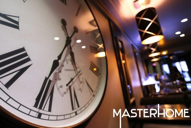 Best Sports Bars in Nice - Master Home