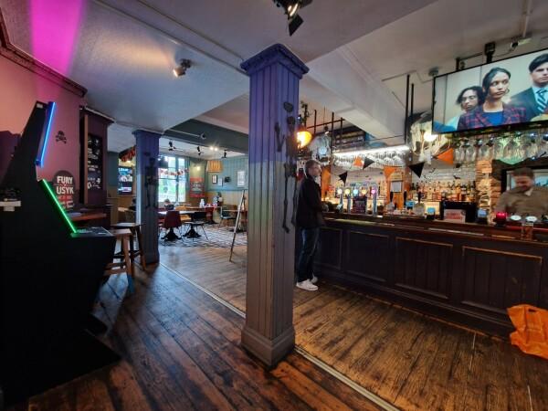 Best Sports Bars in York - Keystones York