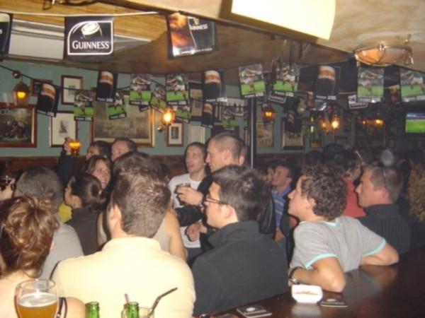 Best Sports Bars in La Rochelle - The General Humbert's - Sports Bar