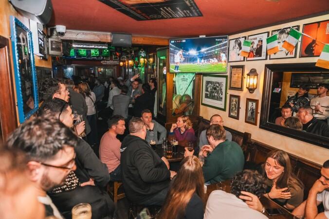 Les Meilleurs Bars à La Rochelle - The General Humbert's - Sports Bar
