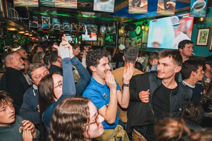 Les Meilleurs Bars à La Rochelle - The General Humbert's - Sports Bar