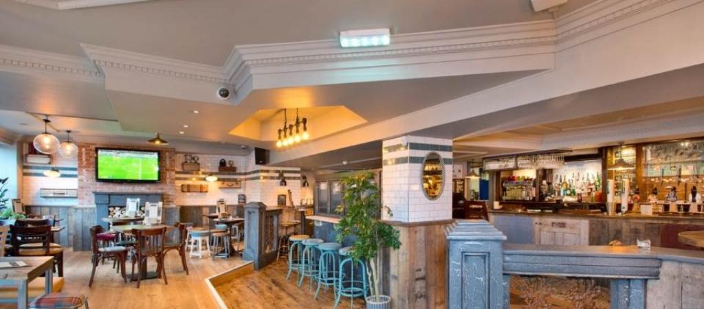 Best Sports Bars in Tynemouth - Salutation Tynemouth