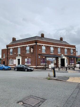 Best Sports Bars in Warrington - Rodney