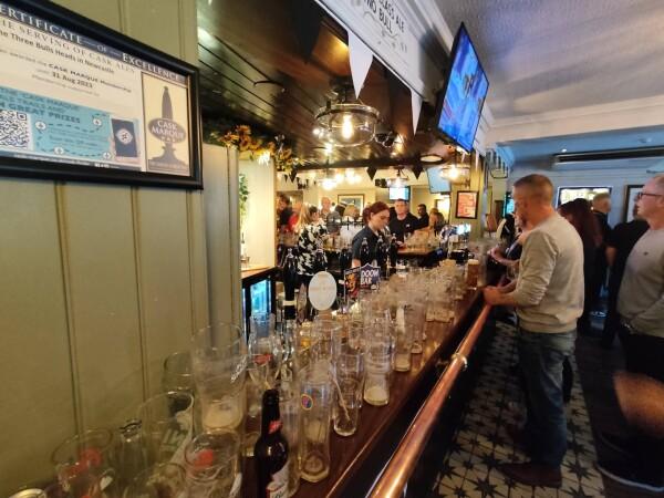Best Sports Bars in Newcastle Upon Tyne - Three Bulls Heads Newcastle Ut