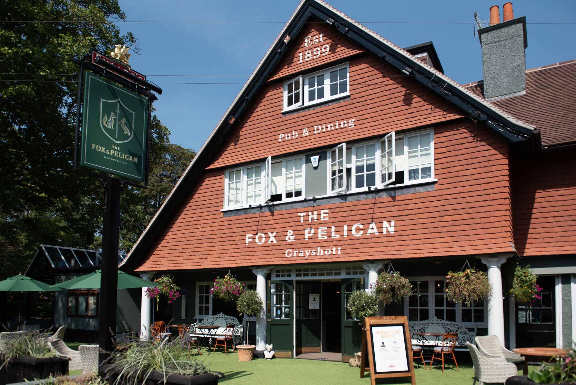 Les Meilleurs Bars à Hindhead - Fox & Pelican