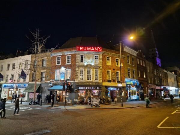 Best Sports Bars in London - Golden Heart