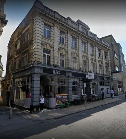 Best Sports Bars in Halifax - Yates Halifax