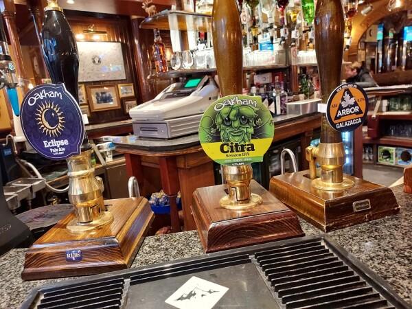 Best Sports Bars in Glasgow - State Bar