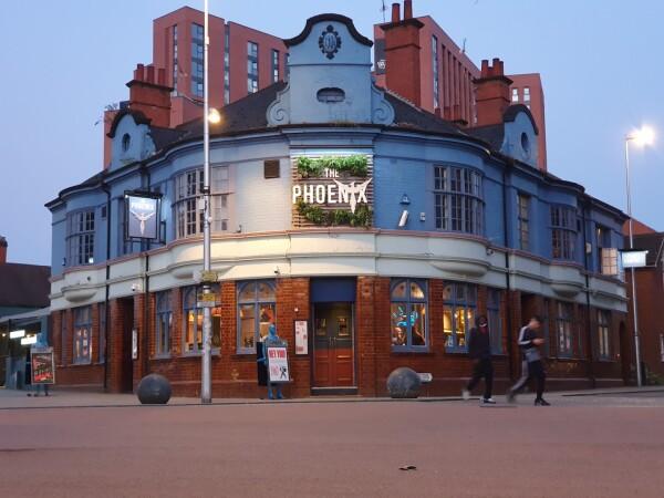Best Sports Bars in Coventry - Phoenix Coventry