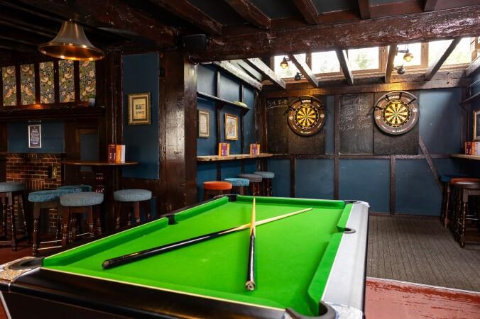 Beste Sportsbars in Harlow - Cock Inn