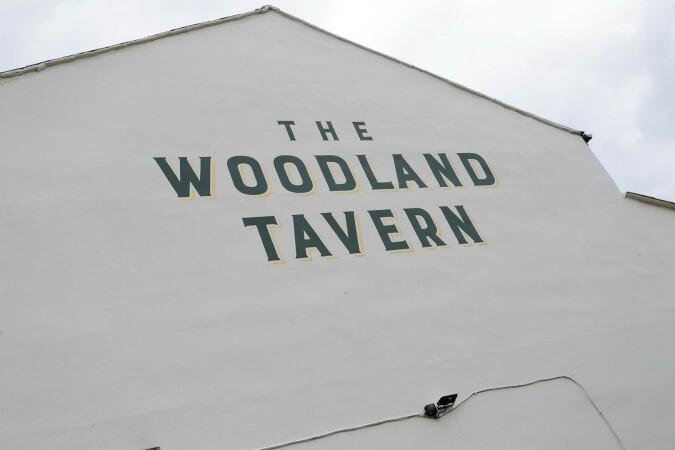 Best Sports Bars in Leamington Spa - Woodland Tavern