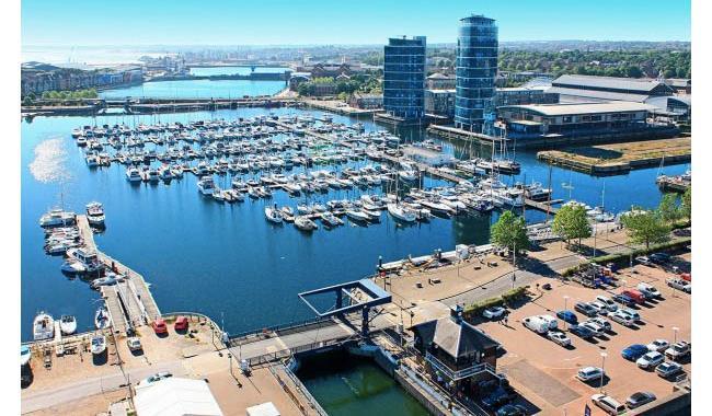 Sports bar, Sports pub, Chatham