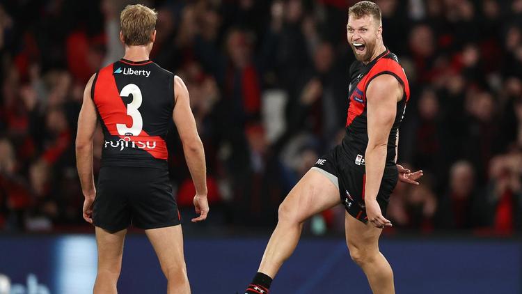 Want to know which pubs around you are showing the Essendon Bombers games? Check out the page below. 