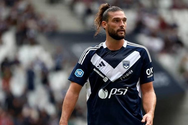 Tous les matchs du club au scapulaire sur notre page dédiée aux Girondins