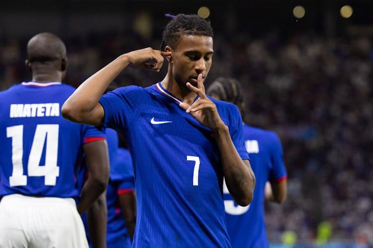 Le meilleur de cette saison 2025/2026 de football en direct dans les bars !