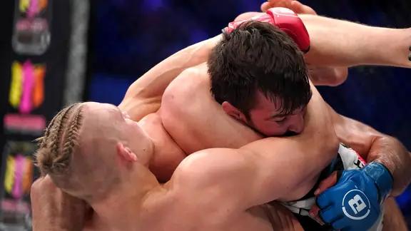 Discover the best places to watch Mixed Martial Arts