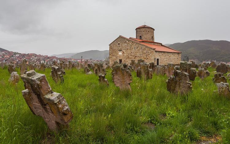 Tous les matchs de la Serbie à suivre en live dans un bar près de chez toi.