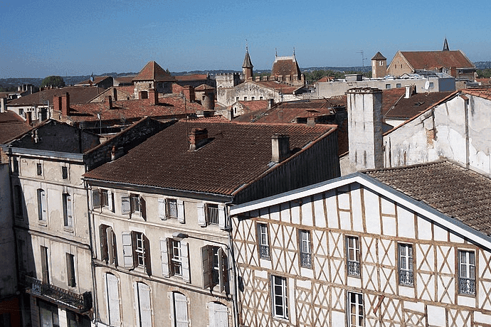 Que ce soit pour un match de rugby ou de football, Agen offre des bars sportifs à ne pas manquer.