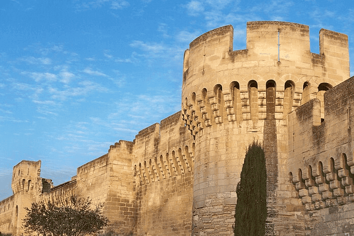 Les amateurs de sport trouveront à Avignon des bars parfaits pour vibrer devant chaque rencontre.