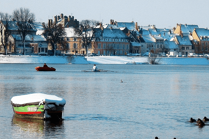 Vivez l’intensité du basket et des grands matchs dans les meilleurs bars de Chalon-sur-Saône.