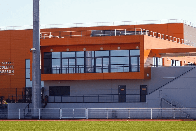 Capitale du rugby landais, Dax vous accueille dans ses bars pour suivre les plus grandes rencontres.