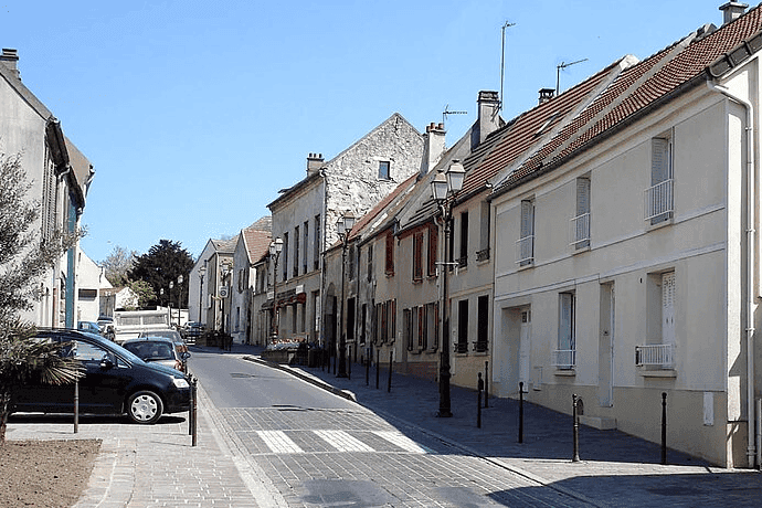 De passage ou en escale, trouvez un bar pour regarder votre match près de l’aéroport.