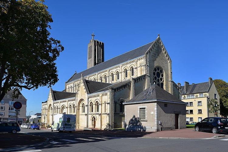 Les amateurs de sport à Saint-Lô trouveront des bars accueillants pour ne rien manquer des grandes compétitions.