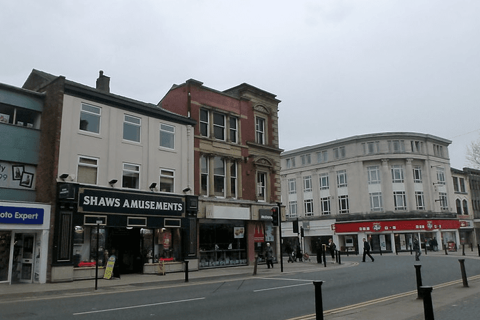 A town with deep football roots, Bolton is home to plenty of classic sports pubs where locals gather to watch Premier League, EFL, and international matches. The lively bar scene ensures a great matchday experience.