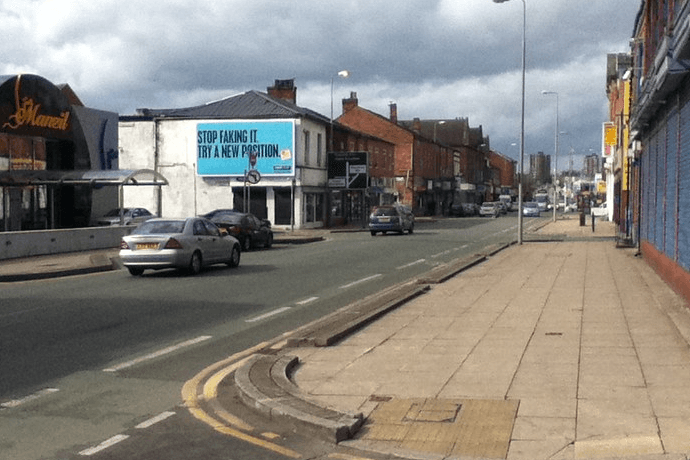 Bury offers a mix of traditional pubs and modern bars, perfect for catching live sport while enjoying the area's famous market and hearty food scene. The town’s passionate sports fans make for a brilliant atmosphere.