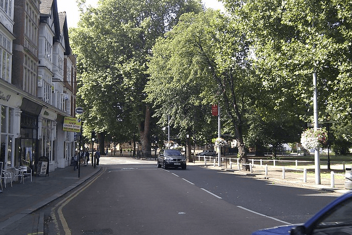 Ealing’s cosy sports bars and beer gardens are perfect for a relaxed matchday vibe in a suburban setting.