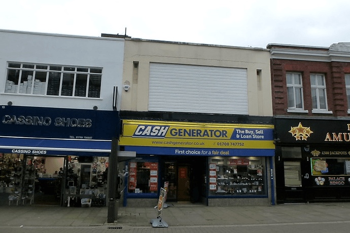 Romford boasts a mix of traditional pubs and modern sports bars, making it a great spot to watch live games with a lively crowd.