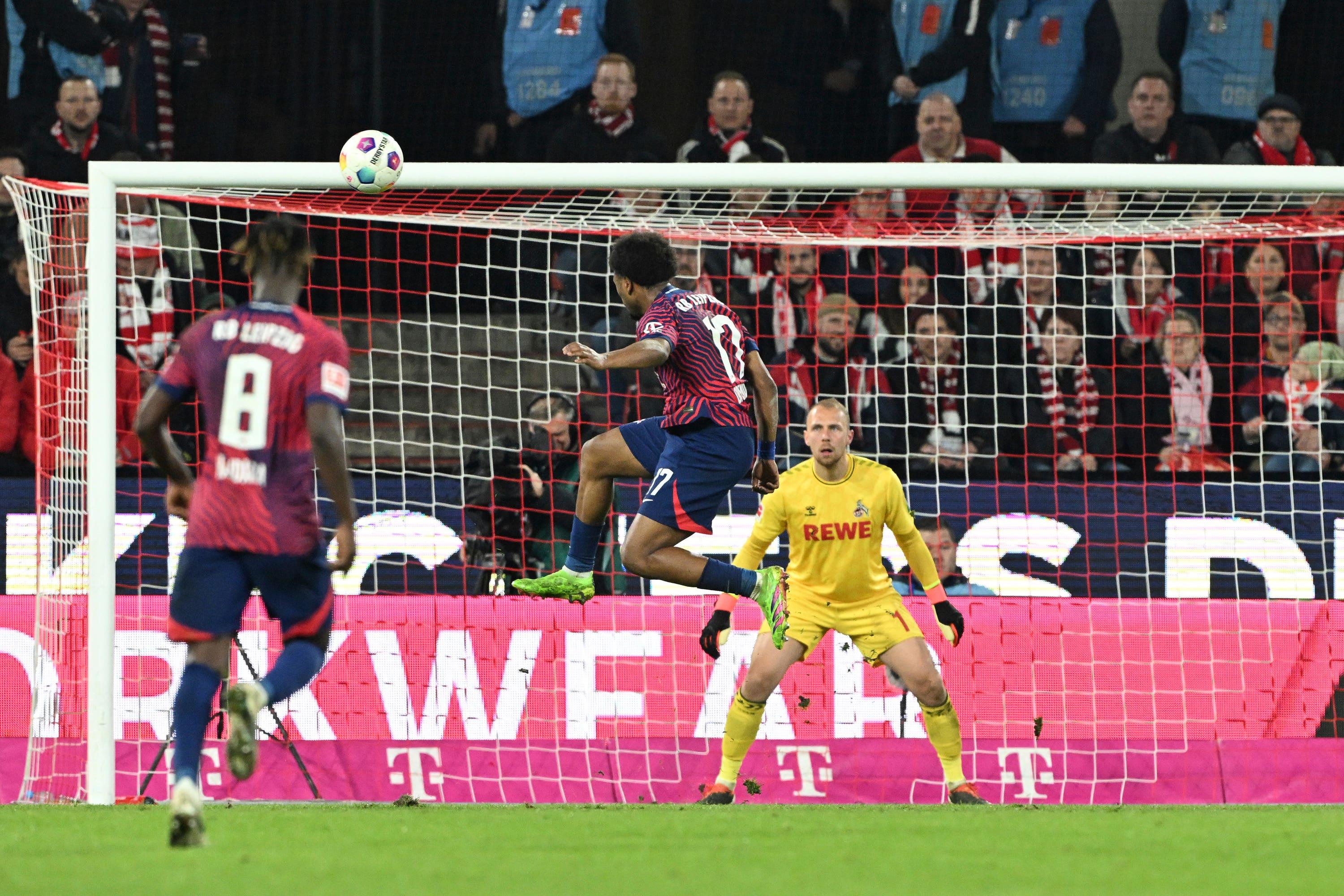 Lokale, die UEFA Europa League in Köln zeigen, UEFA Europa League im TV in Köln, UEFA Europa League live in einer Sportsbar in Köln anschauen
