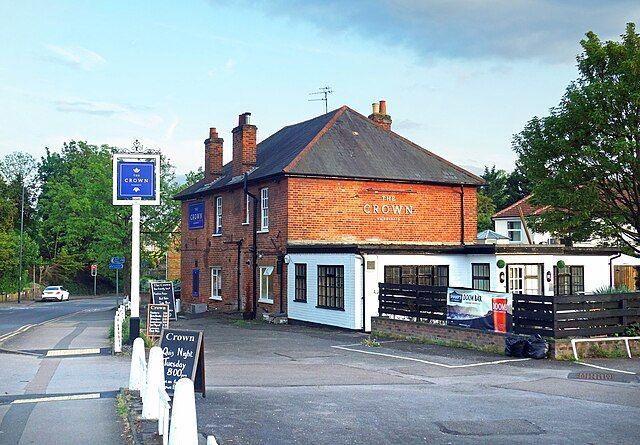 Head to The Riverside in Maidenhead, where sports bars with great beer selections offer the best setting to watch live matches and cheer on Maidenhead United.