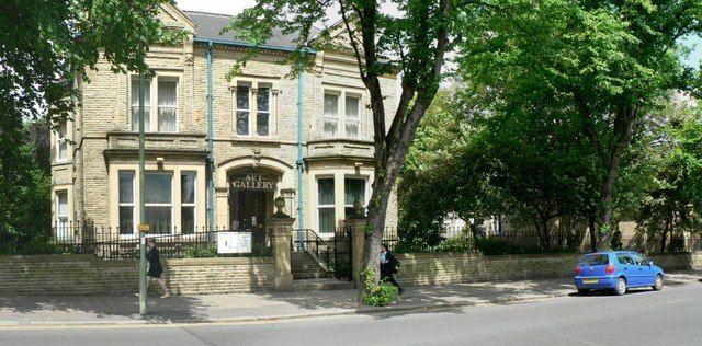 Join the passionate football crowd in The Bullring, Wakefield’s bustling pub district, where supporters gather to watch Wakefield AFC battle it out on the pitch.
