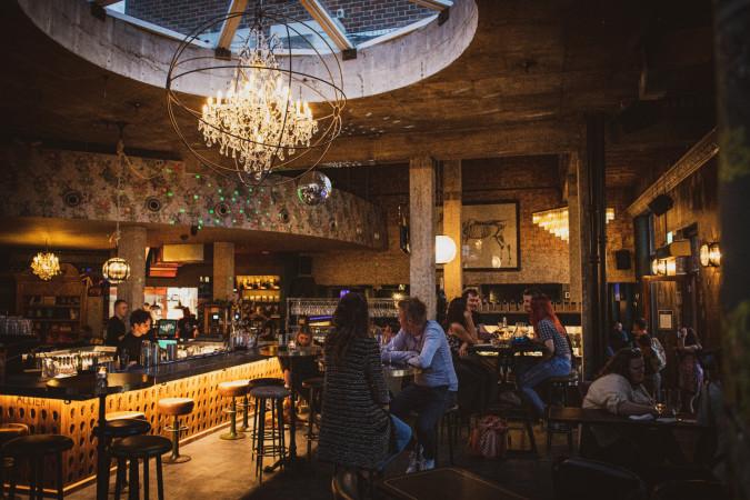 Best Sports Bars in London - Hannah