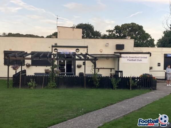 Best Sports Bars in Greenford - North Greenford United Football Club
