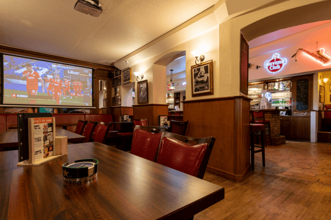 Beste Sportsbars in Potsdam - Happy Hour