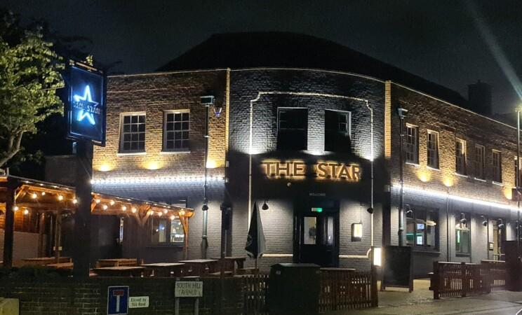 Best Sports Bars in London - The Star